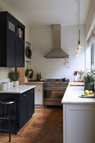 20 примеров маленьких и уютных кухонь 
